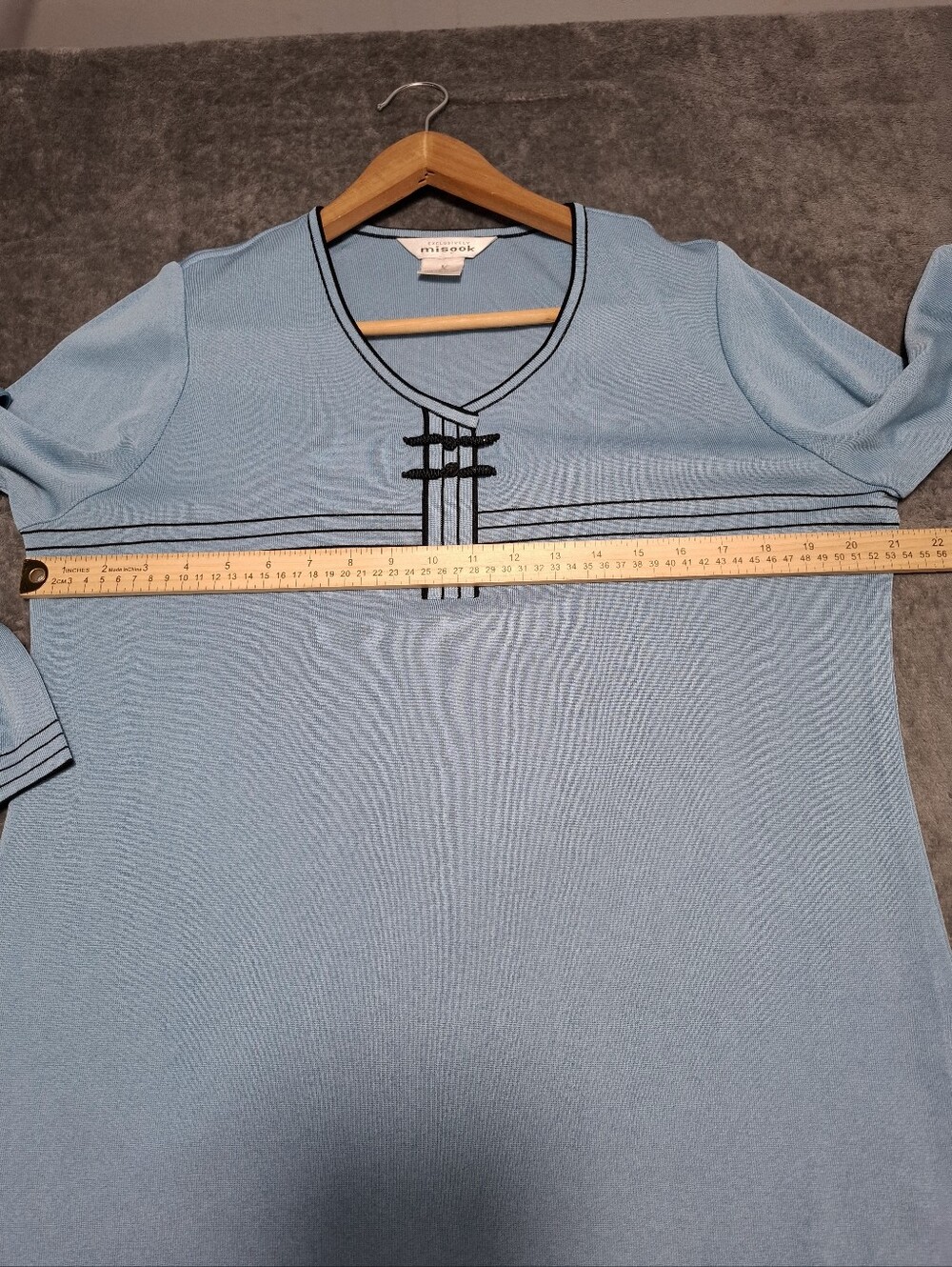Exclusively Misook light blue black stripe long sleeve shirt blouse ladies Sz M - Picture 6 of 11